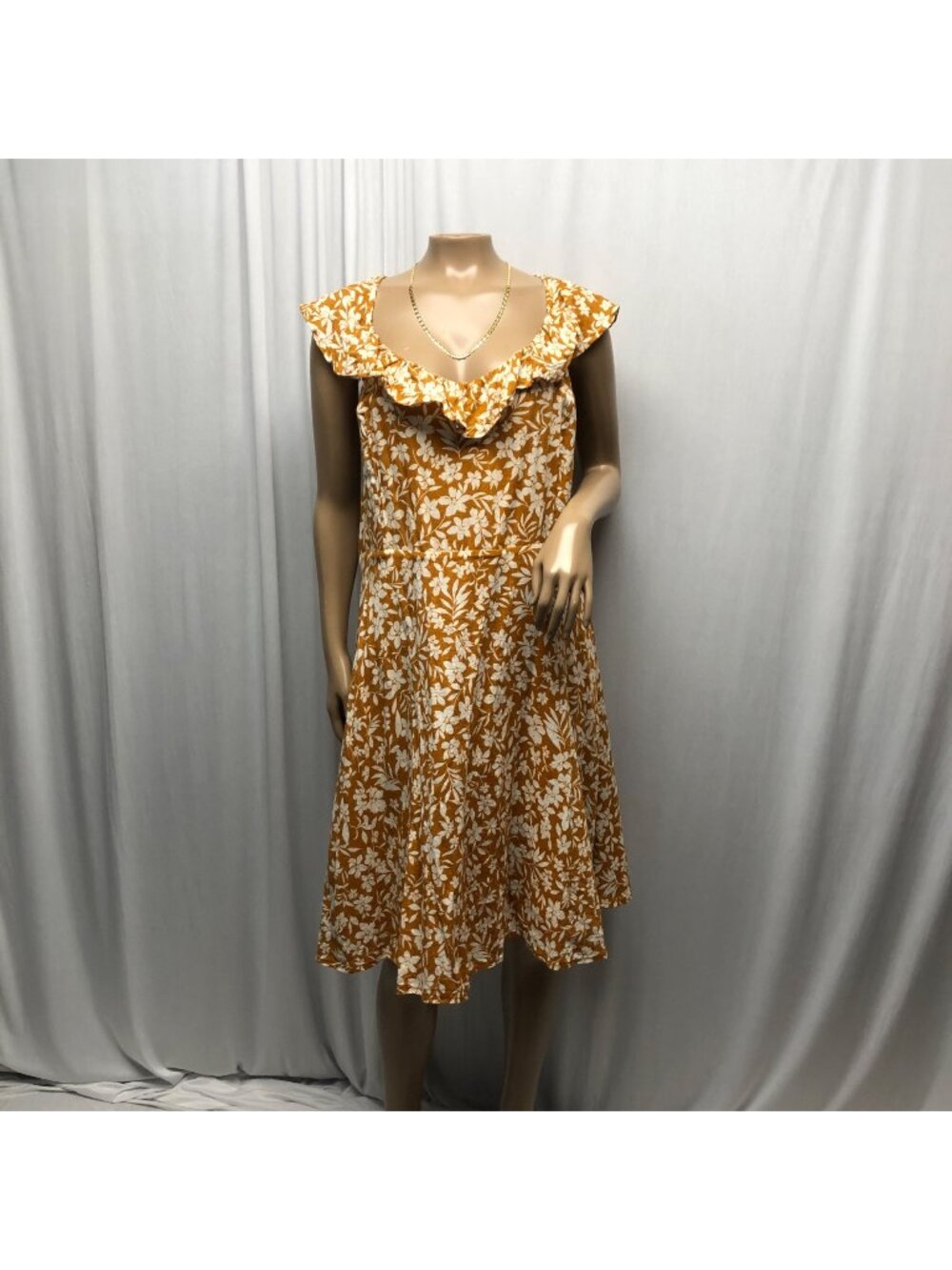 Old Navy Cami Dress Womens Size XXL Rust White Smocked Floral Ruffle Romantic